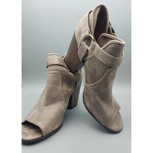 Fergalicious by Fergie Gray Suede Boots 3.5" Block Heels Size 10M Adj. Strap